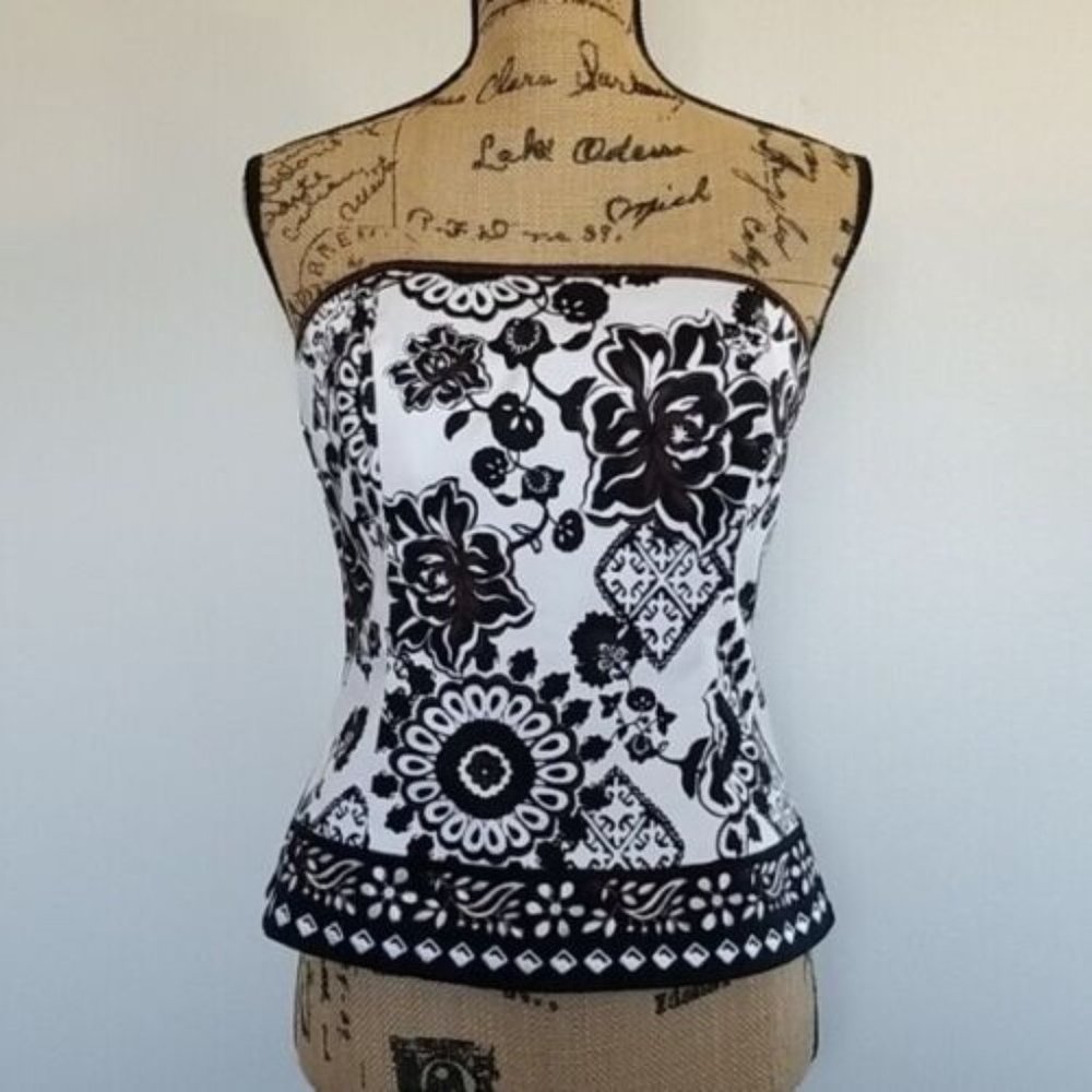 White House Black market corset top 6